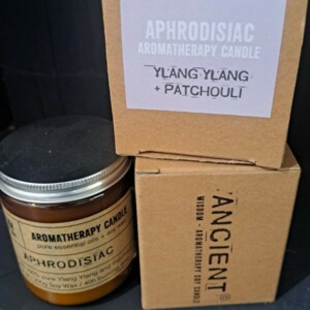 Aromatherapy candle aphrodisiac